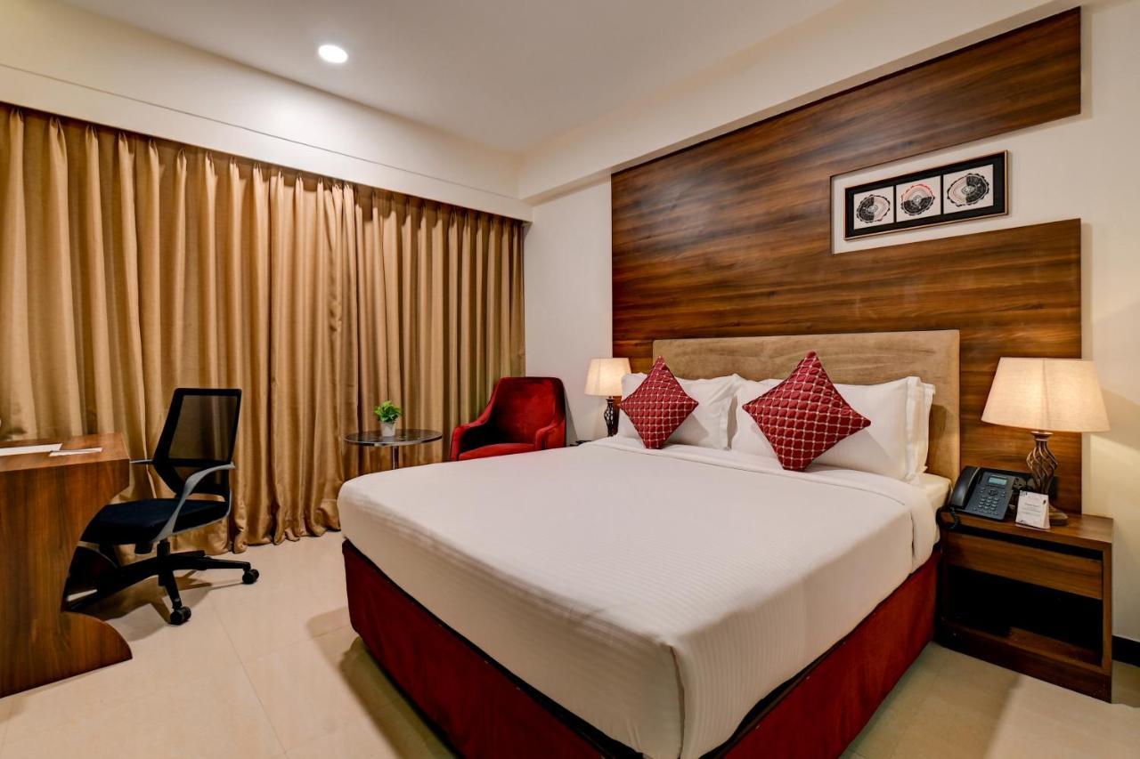 Hotel Tip Top International Pune Pimpri-Chinchwad Exterior photo